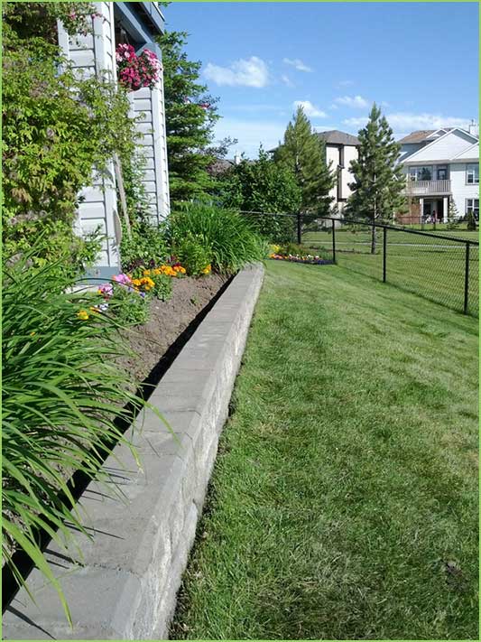 a retaining wall constructed by NatureWorks Landscaping